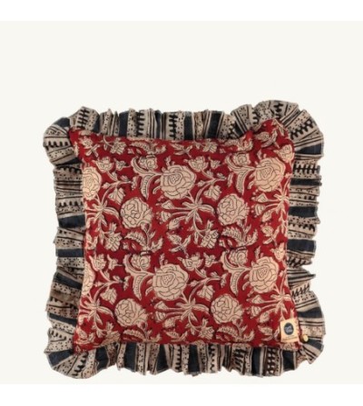 Coussin carré avec volants