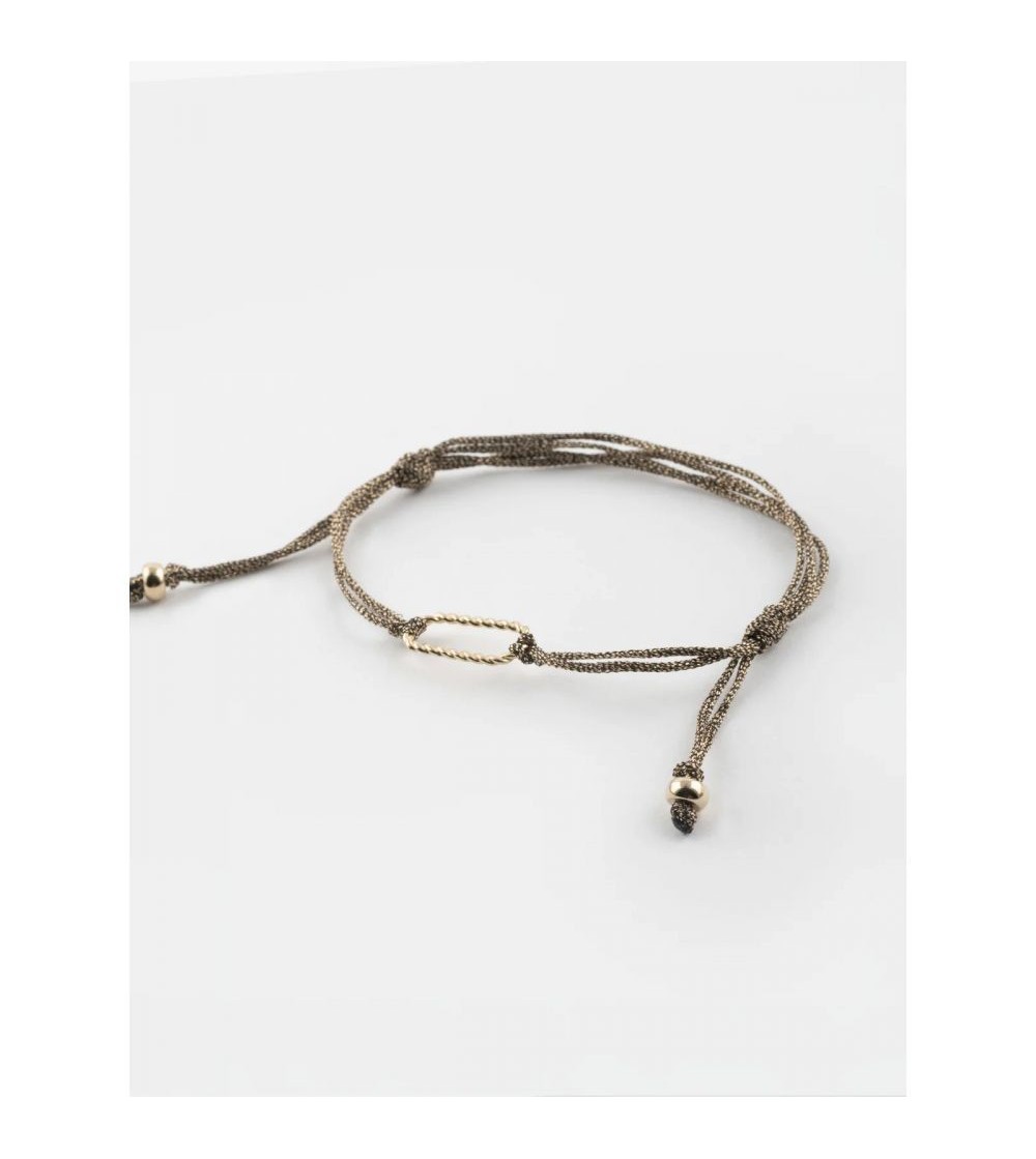 Bracelet fil doré avec rectangle torsadé pour charm's